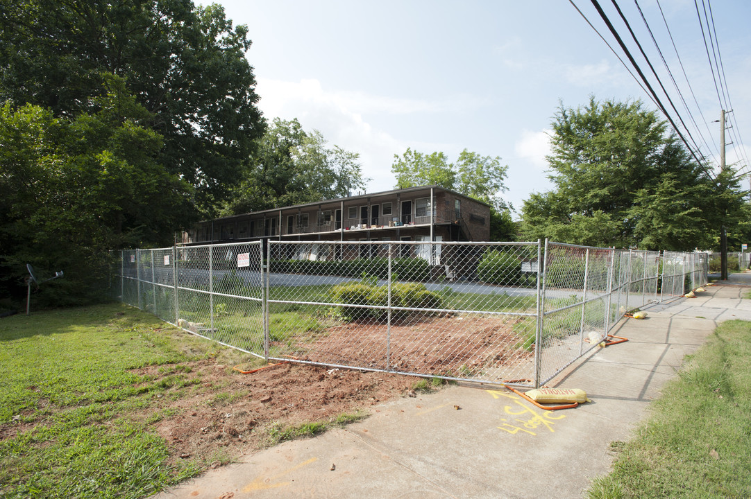 895 Briarcliff Rd NE in Atlanta, GA - Building Photo