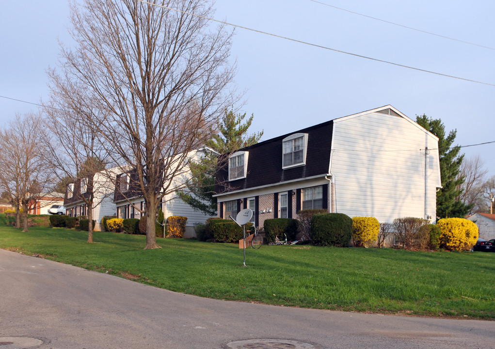 450 Broadview Ave in Mansfield, OH - Building Photo