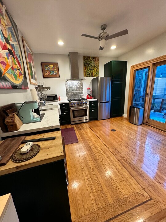50 Balmy St in San Francisco, CA - Building Photo