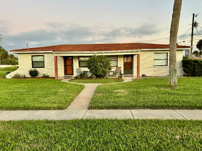 property at 24 Oriole Cir