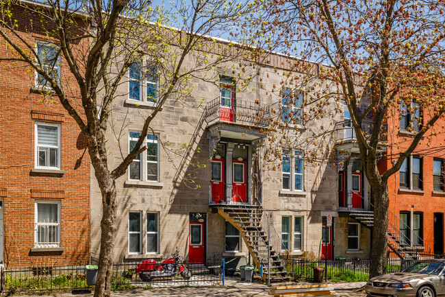 865 Charlevoix St in Montréal, QC - Building Photo - Primary Photo