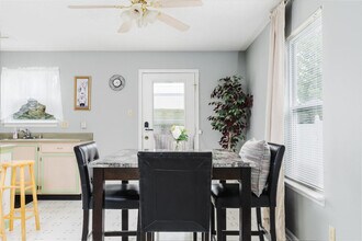 2135 Shadowbrook Dr in Plainfield, IN - Building Photo - Building Photo