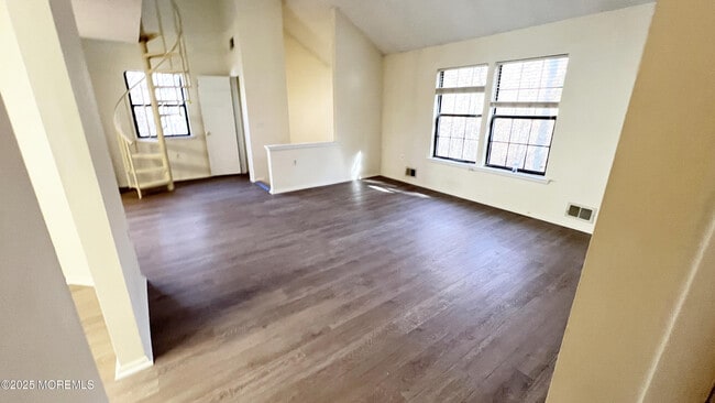 1509 Dahlia Ct in Jackson Township, NJ - Building Photo - Building Photo