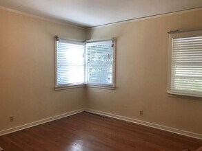 COMING SOON! Beautiful 4 Bedroom 2.5 Bathr in Los Angeles, CA - Building Photo - Building Photo