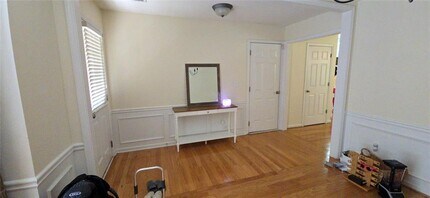 135 Friars Head Dr NE in Suwanee, GA - Building Photo - Building Photo