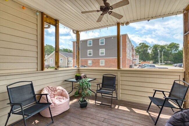 520 Tyler Ave, Unit 520A in Radford, VA - Building Photo - Building Photo