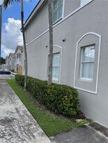 2925 SE 16th Ave in Homestead, FL - Building Photo