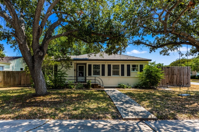 property at 333 Foster Dr