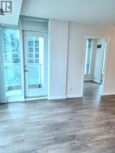 18 Yonge St in Toronto, ON - Building Photo - Building Photo