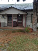 593 14th St in Springfield, OR - Building Photo