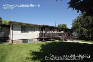 440 W Chubbuck Rd in Pocatello, ID - Building Photo