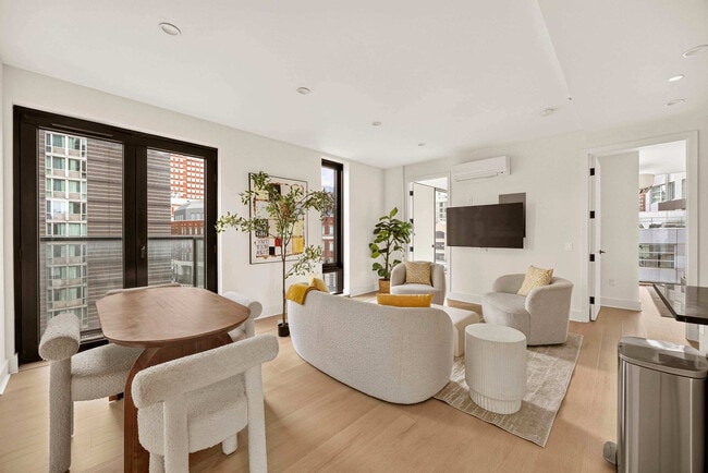 260 Gold St