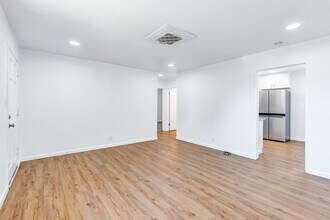 205 Homewood Ave in Napa, CA - Building Photo - Building Photo