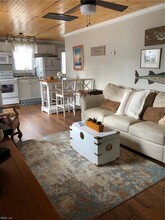 1517 Cypress Ave-Unit -B in Virginia Beach, VA - Building Photo - Building Photo