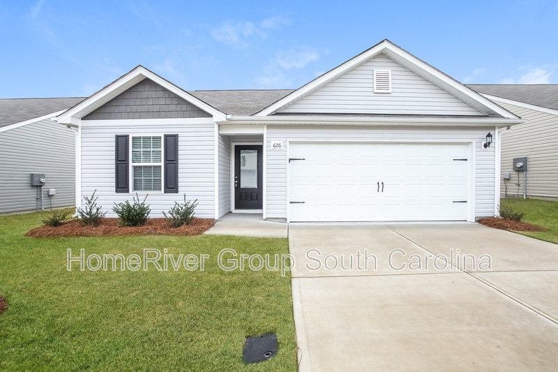 626 Calming Dusk Wy in Elgin, SC - Building Photo