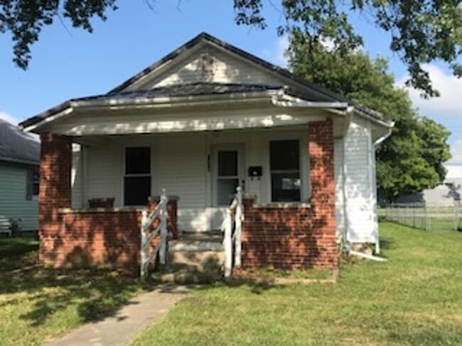 property at 1314 N Cherry St