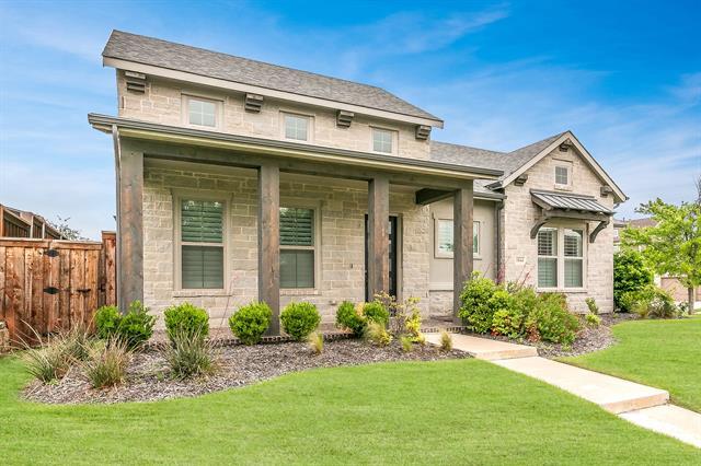 property at 1844 Quiet Oak Pl