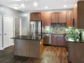 1950 Logan St in Denver, CO - Building Photo - Building Photo