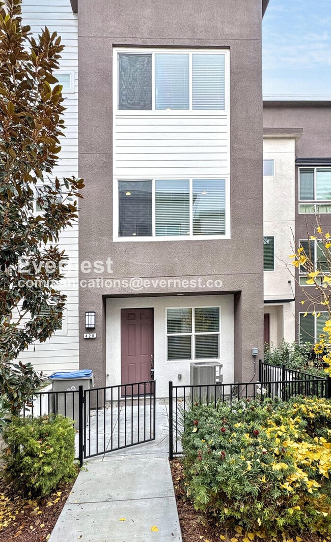 property at 428 Whistler Pl