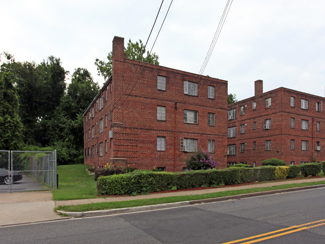 1550 27th St SE in Washington, DC - Building Photo - Building Photo