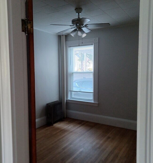 133 Norfolk Ave in Swampscott, MA - Building Photo - Building Photo