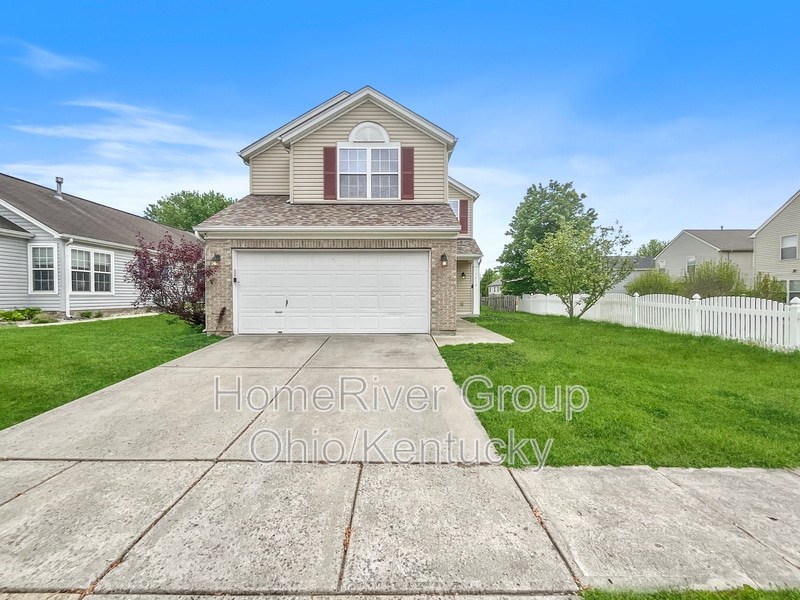 7619 Hyatts Ln in Maineville, OH - Building Photo