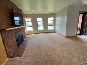 84 Ojibwa Cir in Buffalo, NY - Building Photo - Building Photo