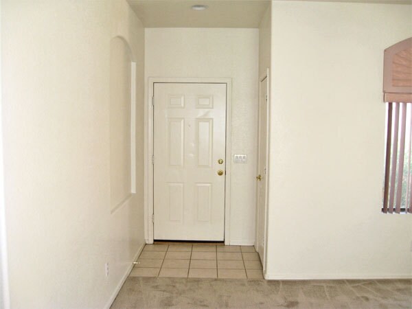 8853 N 66th Ave in Glendale, AZ - Building Photo - Building Photo