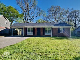 3775 Emerson Ave in Memphis, TN - Building Photo