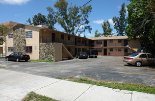 2561 NW 135th St Apartments