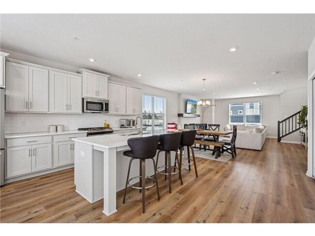 property at 13683 Marsh View Blvd