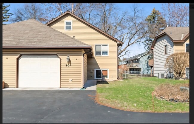 property at 607 Belland Ave