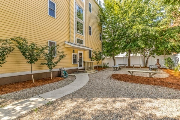 53 Corey St in Everett, MA - Building Photo - Building Photo