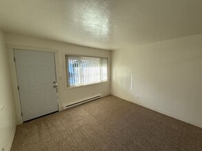 239 Kearney St S in Salem, OR - Building Photo - Building Photo