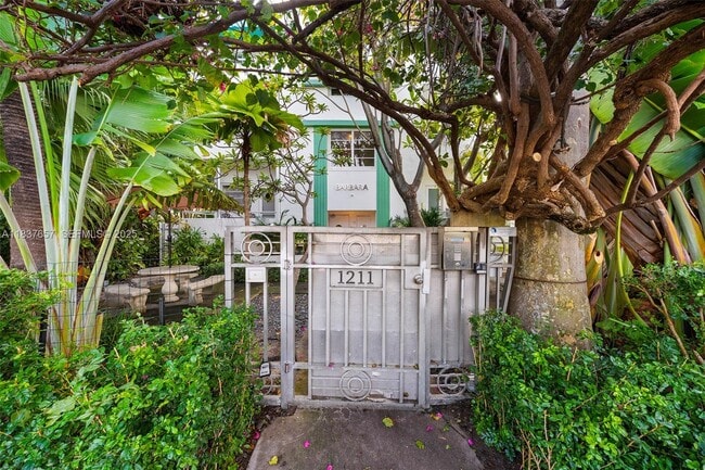 property at 1211 Pennsylvania Ave