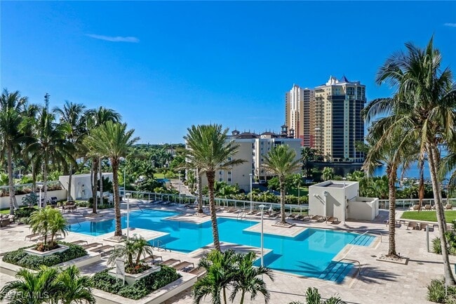 property at 3000 Oasis Grand Blvd