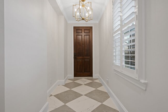 1918 Greenwich Terrace Dr in Houston, TX - Building Photo - Building Photo