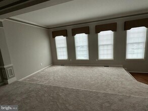 355 Rockmeade Dr, Unit 27 in Wilmington, DE - Foto de edificio - Building Photo