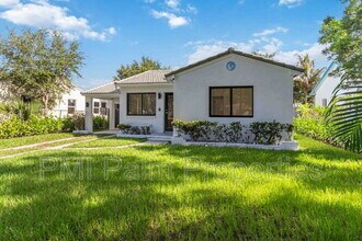 431 52nd St in West Palm Beach, FL - Building Photo - Building Photo