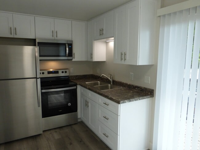 475 Wall St, Unit Apt 1 in Salt Lake City, UT - Building Photo - Building Photo