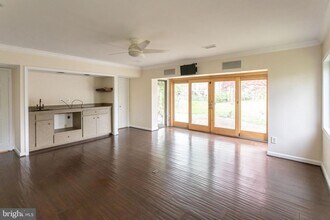 1434 Kirby Rd in McLean, VA - Building Photo - Building Photo