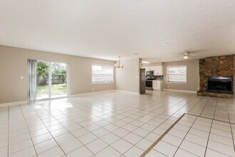 3215 Las Brisas Dr in Riverview, FL - Building Photo - Building Photo