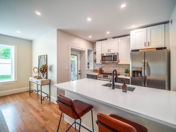 119 Princeton St, Unit 1 in Boston, MA - Building Photo - Building Photo