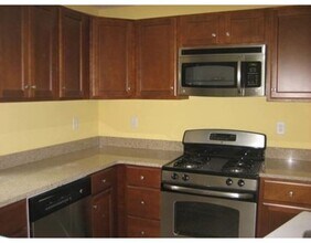 1594 Tremont St-Unit -3 in Boston, MA - Building Photo - Building Photo
