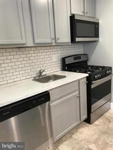 5402 Midwood Ave in Baltimore, MD - Building Photo - Building Photo