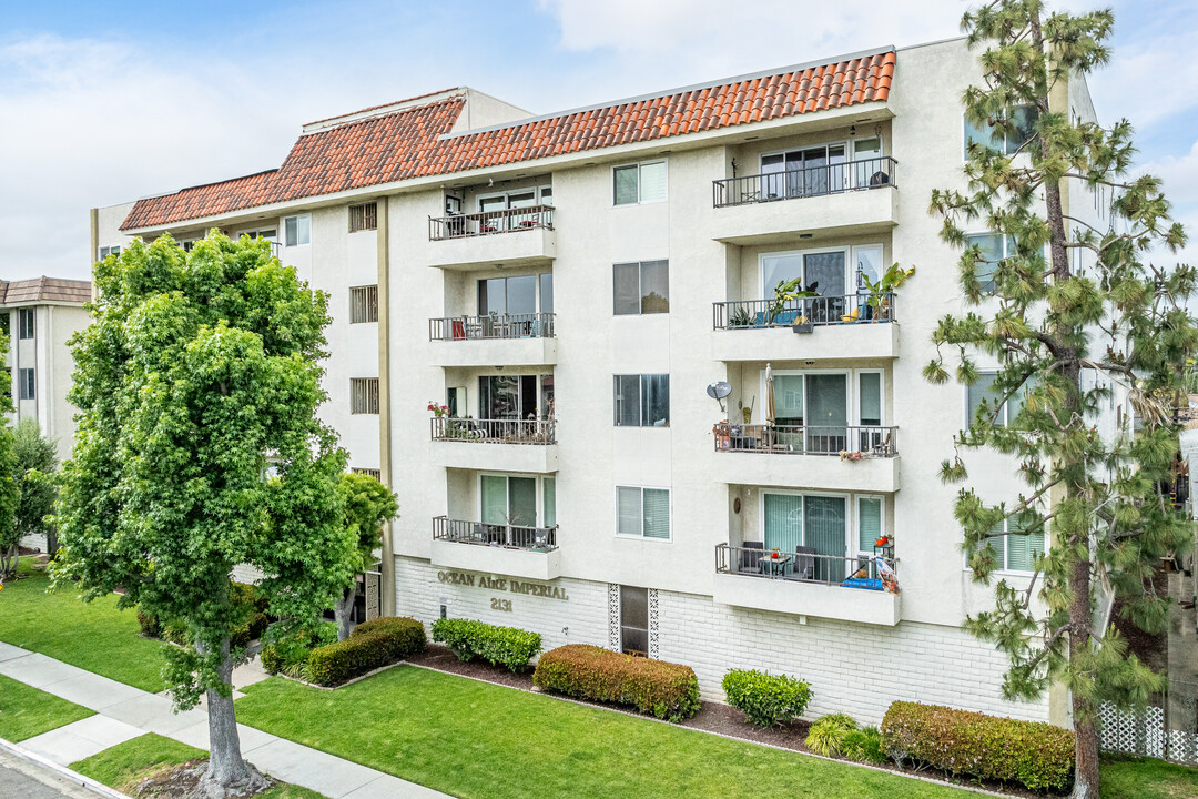 Ocean Aire Imperial in Long Beach, CA - Foto de edificio