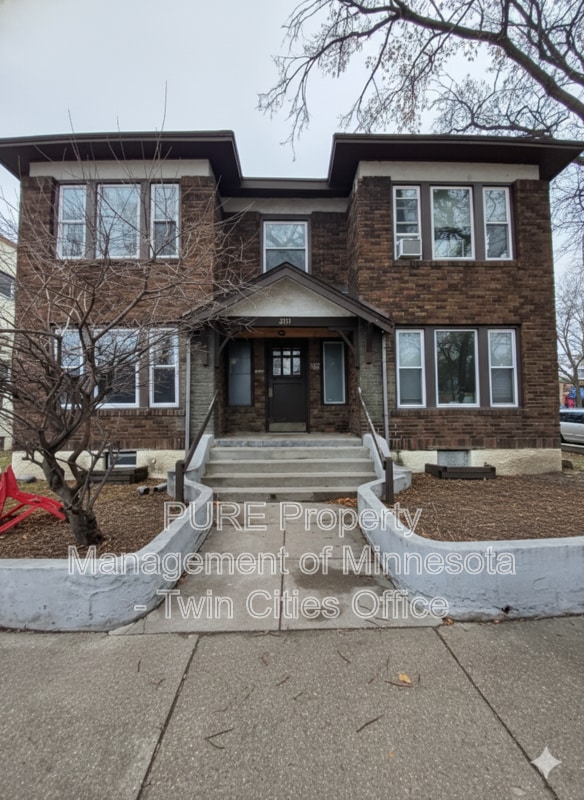 property at 3149 Aldrich Ave S