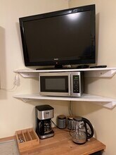 3199 Fromme Rd in North Vancouver, BC - Building Photo - Building Photo