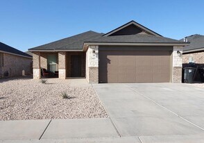 413 Graze St in Odessa, TX - Building Photo