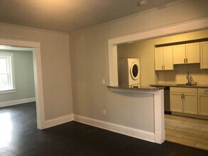 3511 Omohundro Ave in Norfolk, VA - Foto de edificio - Building Photo